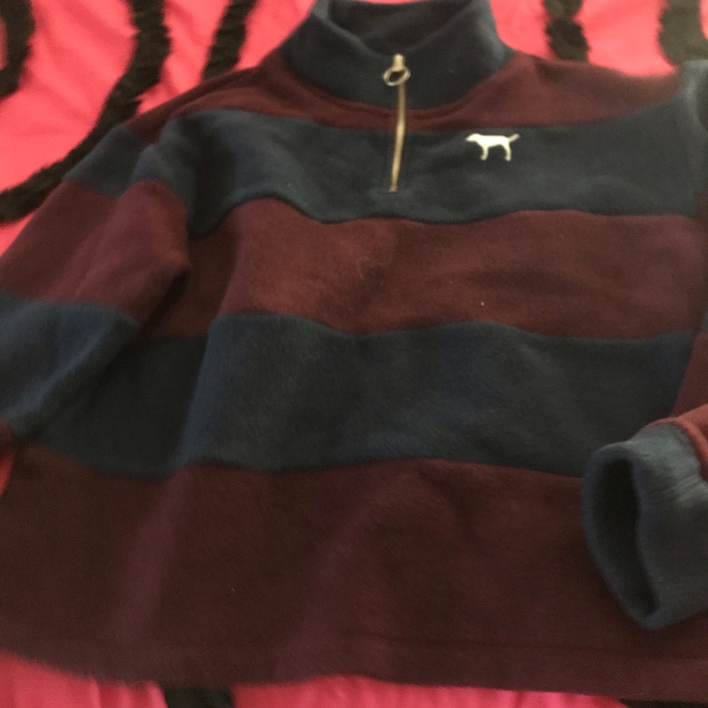 Vs pink fleece